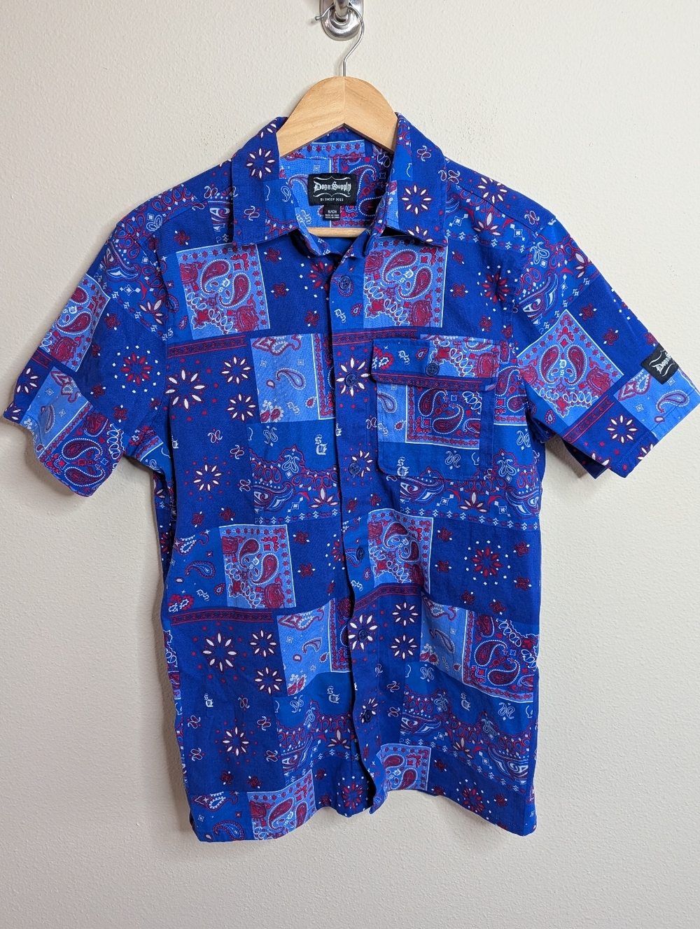 Dogg Supply by Snoop Dogg Bandana Print Shirt S Blue Paisley Short Sleeve Button
